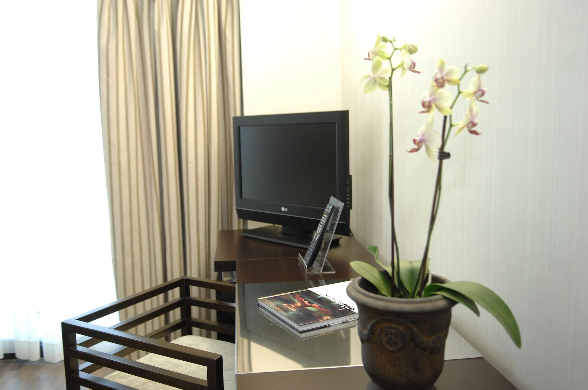 Hotel Asset Torrejon Torrejón de Ardoz Dış mekan fotoğraf