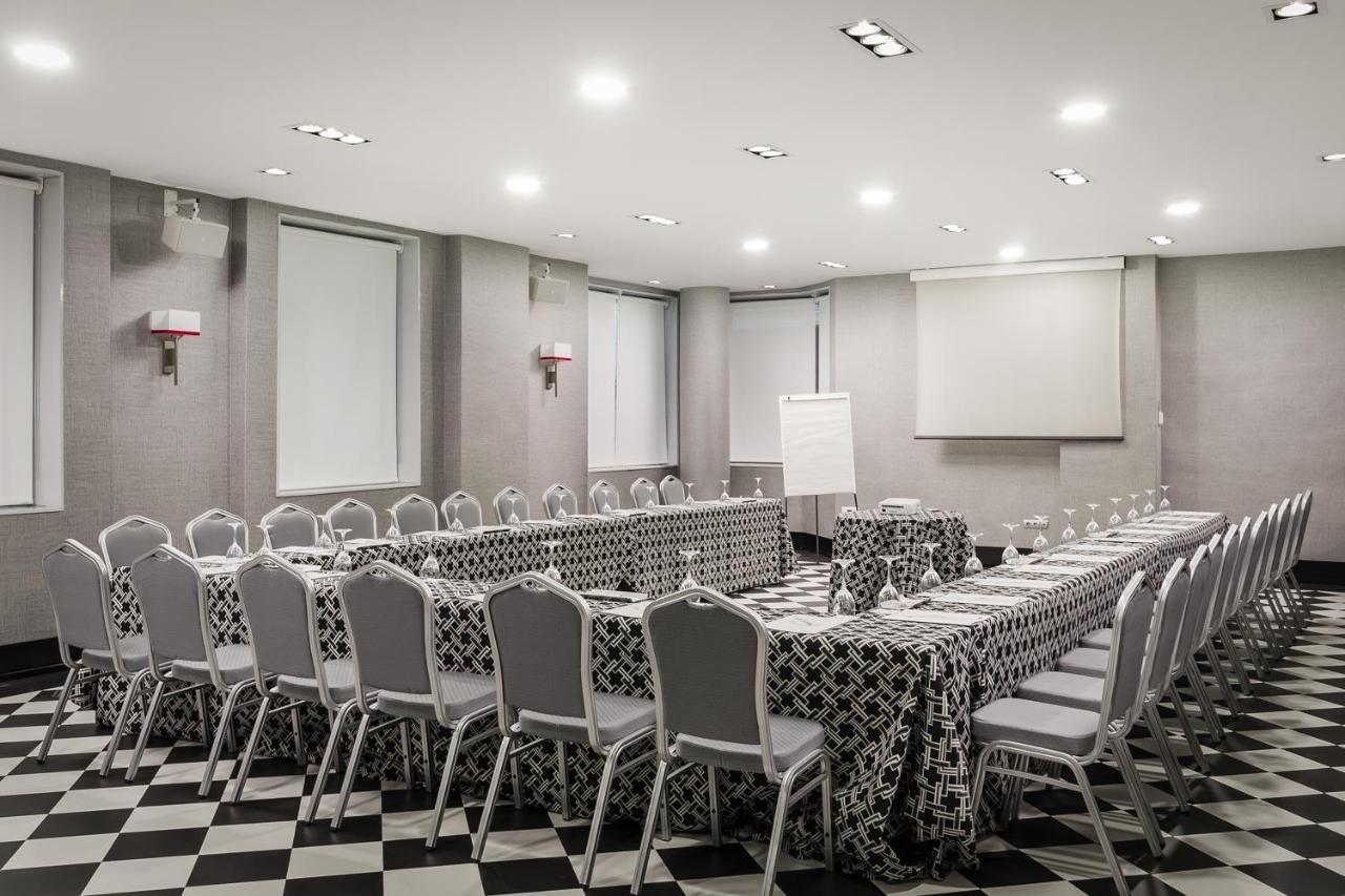Hotel Asset Torrejon Torrejón de Ardoz Dış mekan fotoğraf