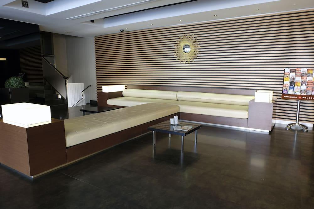 Hotel Asset Torrejon Torrejón de Ardoz Dış mekan fotoğraf